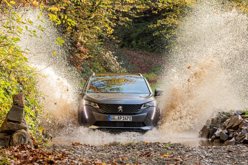 peugeot 3008 schwierige Fahrbedingungen